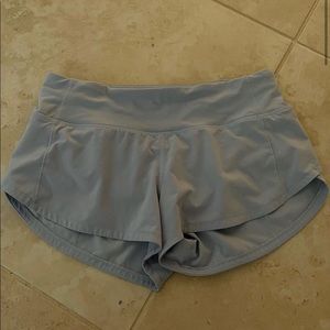 Hotty Hot Low-Rise Lined Short 2.5
Size: 2
Cost: 60
Selling: 40